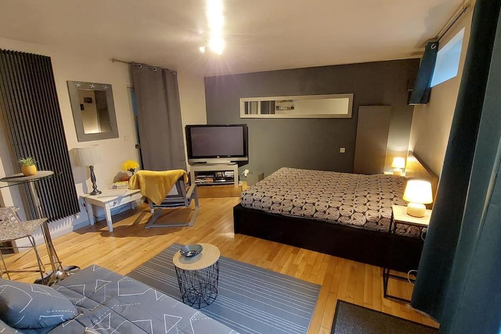 Studio Cosy Proche De Rennes Montreuil-le-Gast 外观 照片